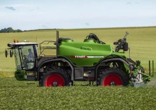Pulverizatoare de câmp cu autopropulsie Fendt Rogator 655