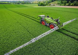 Pulverizatoare de câmp cu autopropulsie Fendt Rogator 655