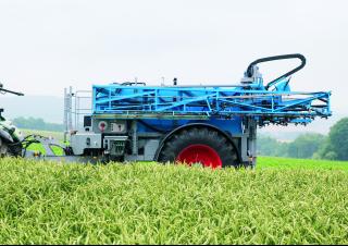 Pulverizatoare de câmp tractate Lemken Albatros 10/6000