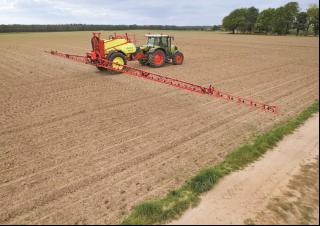 Pulverizatoare de câmp tractate Kverneland Ikarus S38