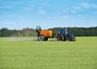 Pulverizatoare de câmp tractate Amazone UG 3000 Special (18) 