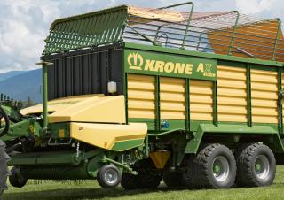 Remorci cu tocător pentru siloz Krone AX 280 HD