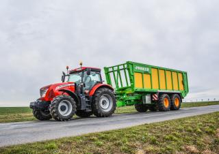 Remorci cu tocător pentru siloz Joskin DRAKKAR 8600/37D180