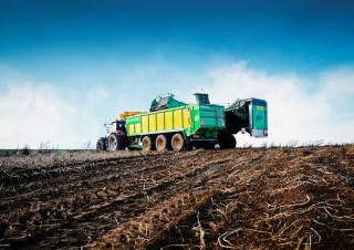 Remorci cu tocător pentru siloz Joskin DRAKKAR 9600/35T150