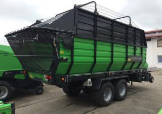 Remorci cu tocător pentru siloz DEUTZ-FAHR FeedMaster 3900