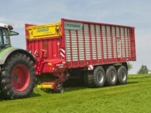 Remorci cu tocător pentru siloz Pöttinger Jumbo 10010 D