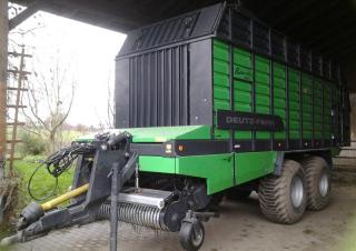 Remorci cu tocător pentru siloz DEUTZ-FAHR RotoMaster 5520