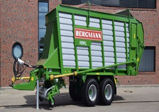 Remorci cu tocător pentru siloz L. Bergmann Royal 260 S