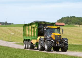 Remorci cu tocător pentru siloz Krone ZX 470 GD 