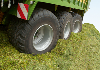 Remorci cu tocător pentru siloz Krone ZX 470 GL