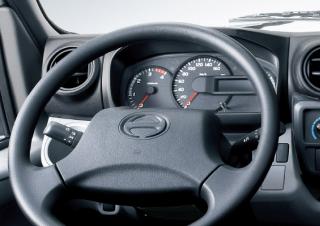 Camioane Șasiuri rigide Hino 300 DUTRO EXPRESS 4x2