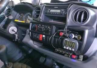 Camioane Șasiuri rigide Hino 300 DUTRO PACK 4x2