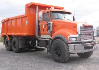 Camioane Șasiuri rigide Mack TITAN Day Cab MP10 6x2
