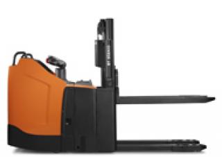Stackere (transpaleți) Stackere (transpaleți) mobile BT SPE 200