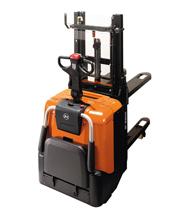 Stackere (transpaleți) Stackere (transpaleți) mobile BT SPE 200 D