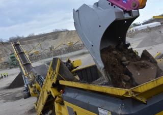 Stații de reciclare moloz Keestrack Destroyer 1011