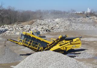 Stații de sortare mobile Keestrack Explorer 1800-3 Deck