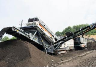 Stații de sortare mobile Metso Lokotrack ST3.5