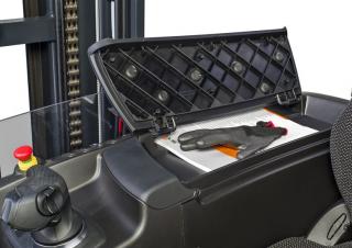 Stivuitoare electrice cu catarg retractabil Still FM-X 22