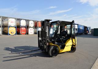 Stivuitoare frontale diesel Hyundai 30D-9E