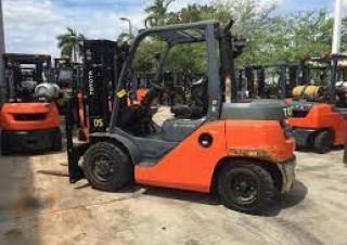 Stivuitoare frontale diesel Toyota 8FD40U