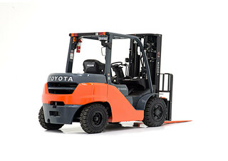 Stivuitoare frontale diesel Toyota 8FD45U