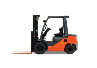 Stivuitoare frontale diesel Toyota 8FDU30