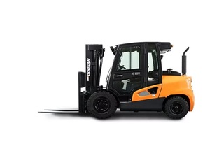 Stivuitoare frontale diesel Doosan D35S-9