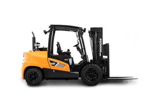Stivuitoare frontale diesel Doosan D45S-9