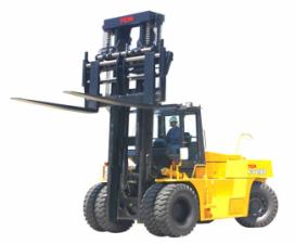 Încărcătoare cu furcă pentru teren accidentat TCM FD 230-3