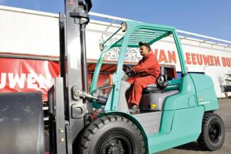 Stivuitoare frontale diesel Mitsubishi FD 50 CN