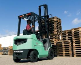 Stivuitoare frontale diesel Mitsubishi FD18N