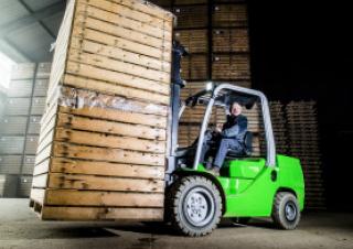 Stivuitoare frontale diesel Cesab M330H-DV