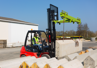Stivuitoare frontale diesel Manitou MI 25 D
