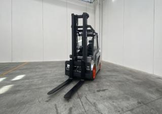 Stivuitoare frontale electrice Carer A 55 SC