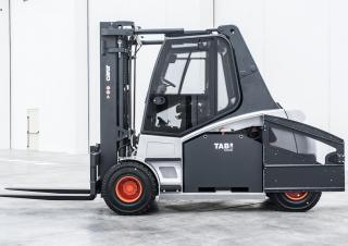 Stivuitoare frontale electrice Carer A 90 X