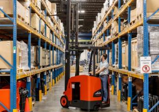 Stivuitoare frontale electrice Linde E18S