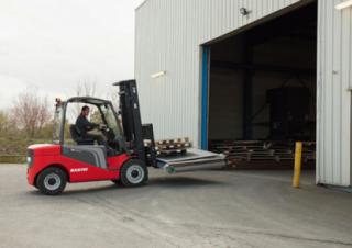 Stivuitoare frontale electrice Manitou ME 440