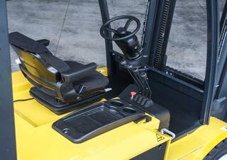 Stivuitoare frontale electrice Carer R 60 H²