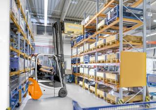 Stivuitoare frontale electrice Still RXE 15