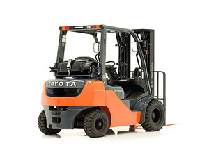 Stivuitoare frontale LPG Toyota 8FGU32