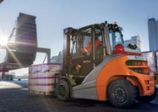 Stivuitoare frontale LPG Still RX 70-40 T