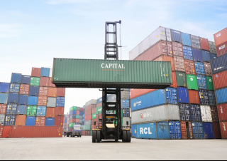 Stivuitoare pentru containere Sany SDCY90K7H4