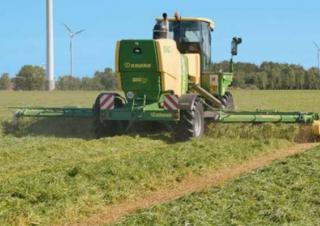 Tamburi de condiționare a materialului cosit Krone Big M 420 CV