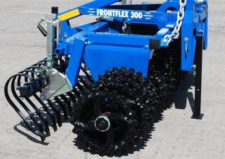 Tamburi/cilindri de nivelat pentru pajiști și terenuri DAL-BO FrontFlex 150