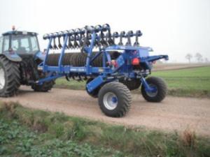 Tamburi/cilindri de nivelat pentru pajiști și terenuri DAL-BO MiniMax XL 8.3