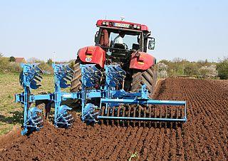 Tăvălugi pliabili (pentru nivelarea solului prelucrat) Lemken VarioPack S 110 WDP 70