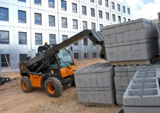 Telehandlere Ausa T 235 H