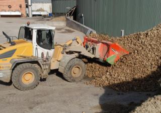Tehnologii de alimentare Tocătoare sfeclă Holaras BB-2500-H