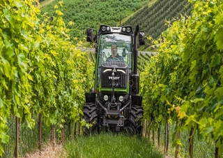 Tractoare 4WD Fendt 207 V Vario Power